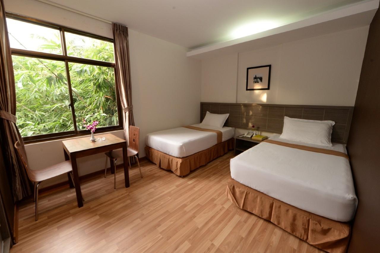 Min Nandar Garden Hotel Thanlyin Екстериор снимка