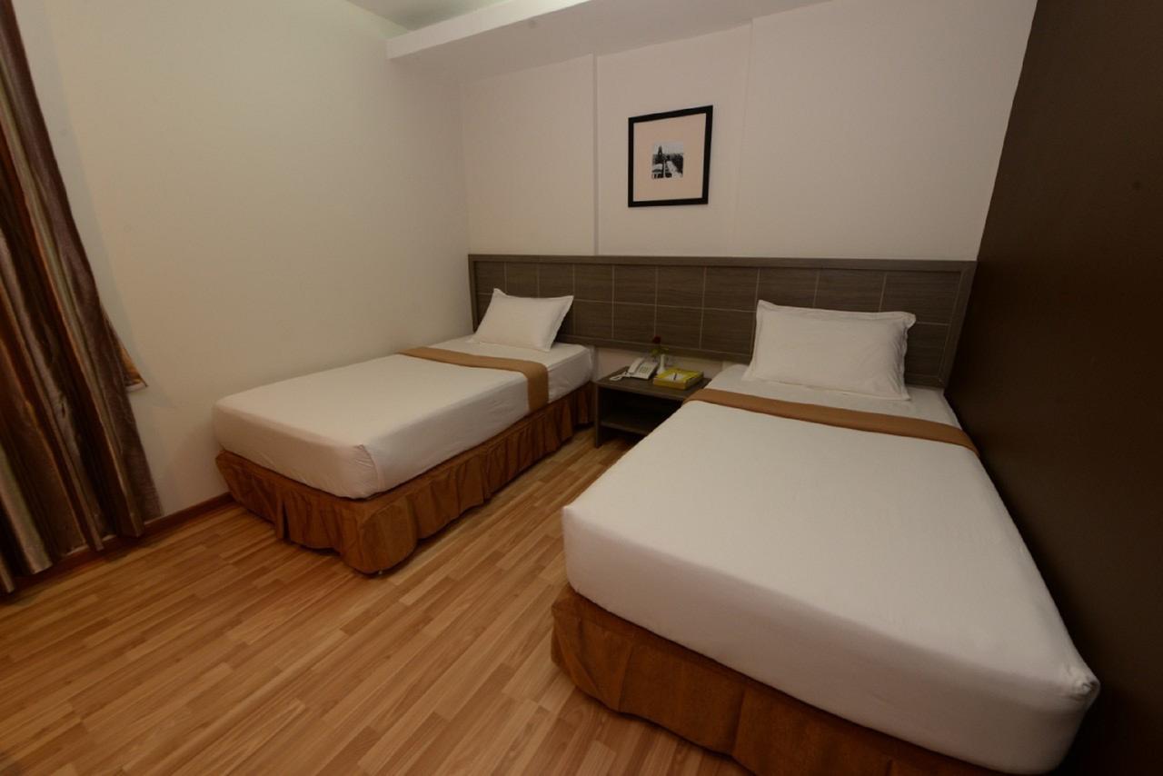 Min Nandar Garden Hotel Thanlyin Екстериор снимка