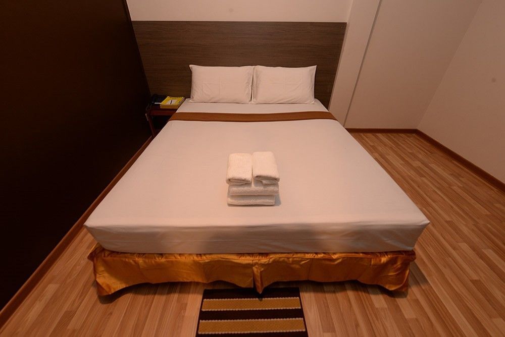 Min Nandar Garden Hotel Thanlyin Екстериор снимка